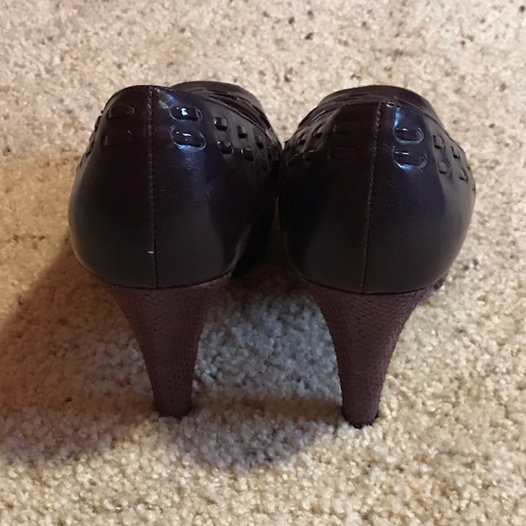 Madden Girl peep-toe pumps. - Picture 3 of 3